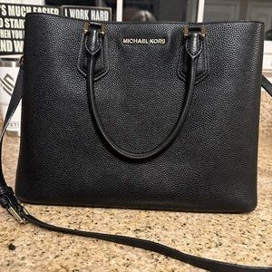Black Leather Michael Kors purse